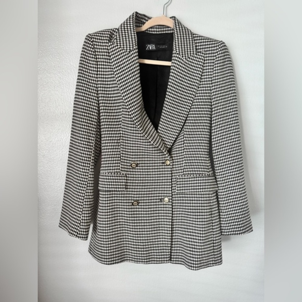Zara Women's Black and White Houndstooth Blazer Small